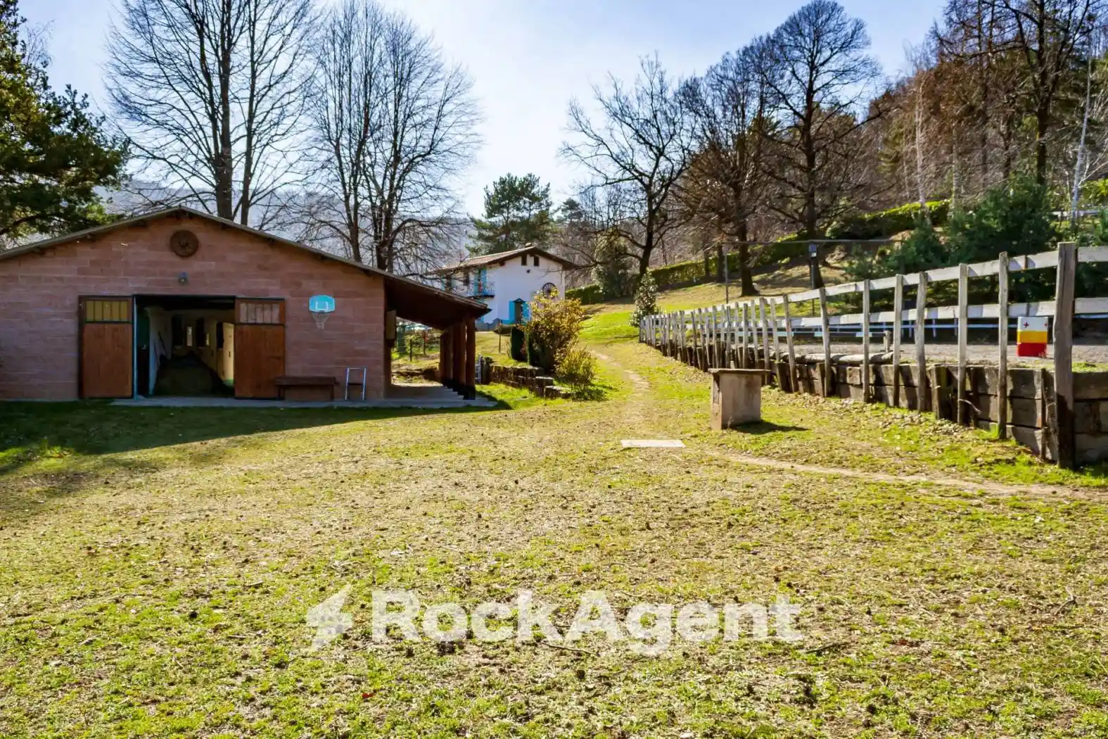 Rustico - Casale in vendita a Giaveno