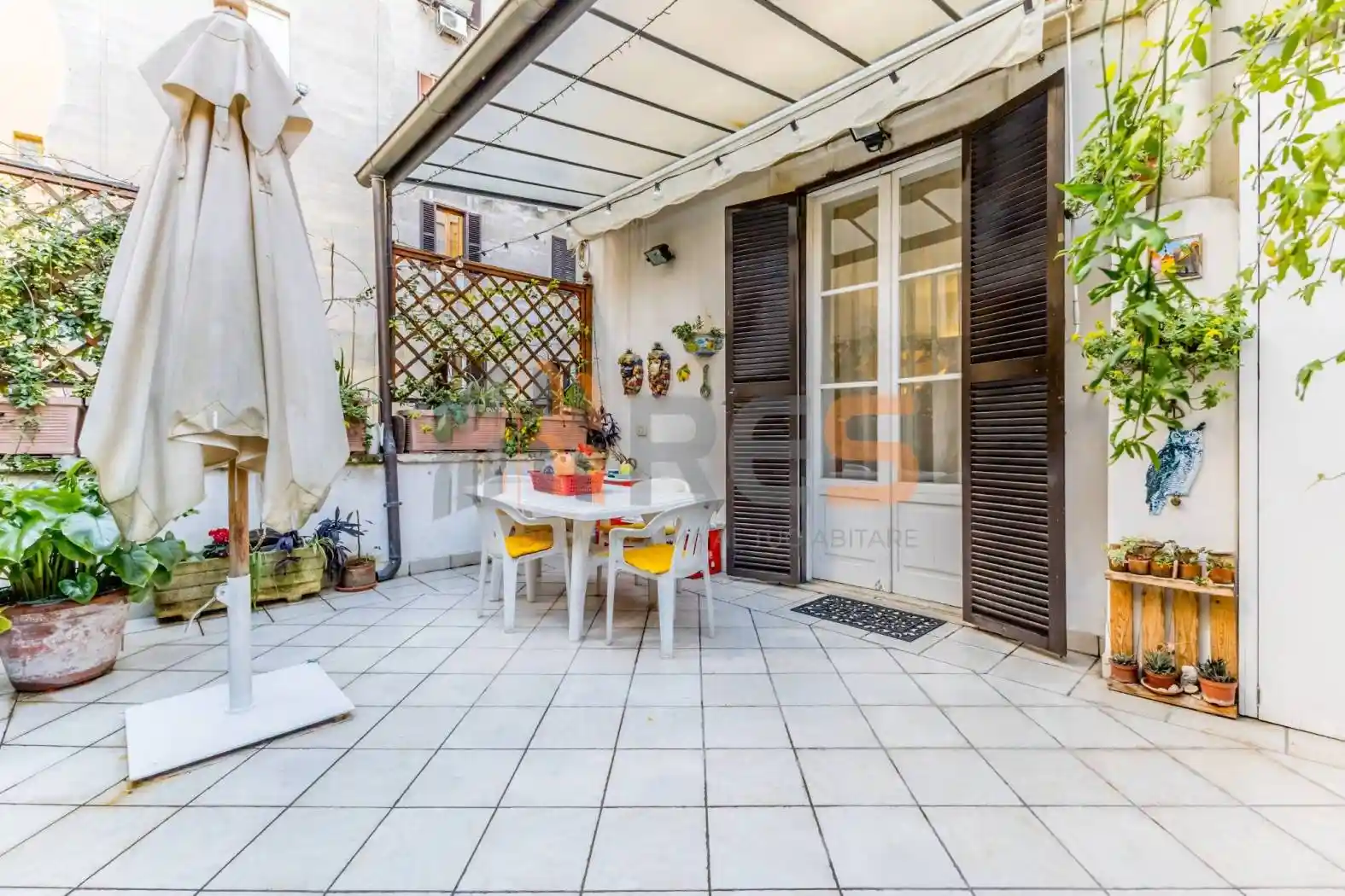 Appartamento in vendita a Roma