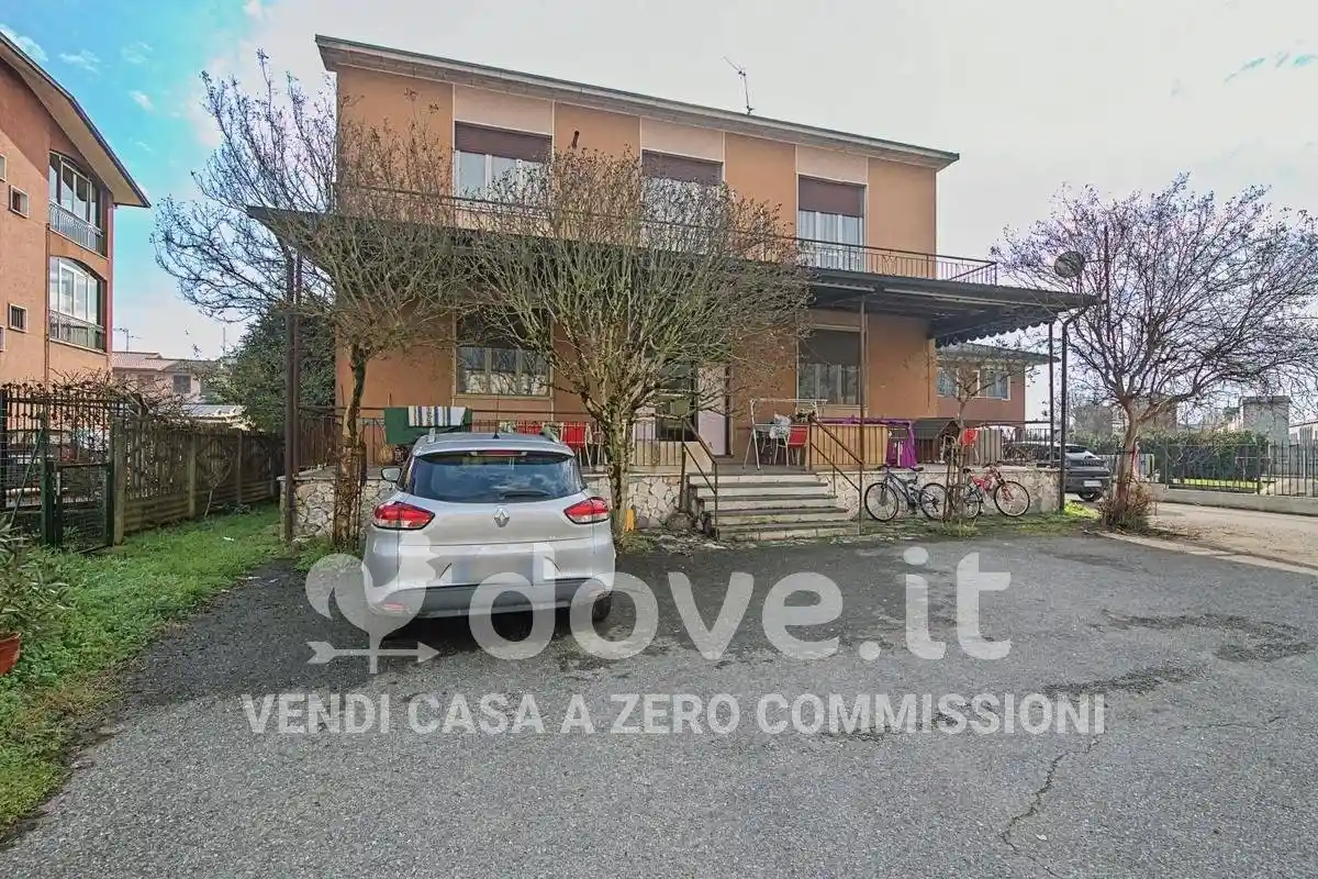 Villa in vendita a Valera Fratta