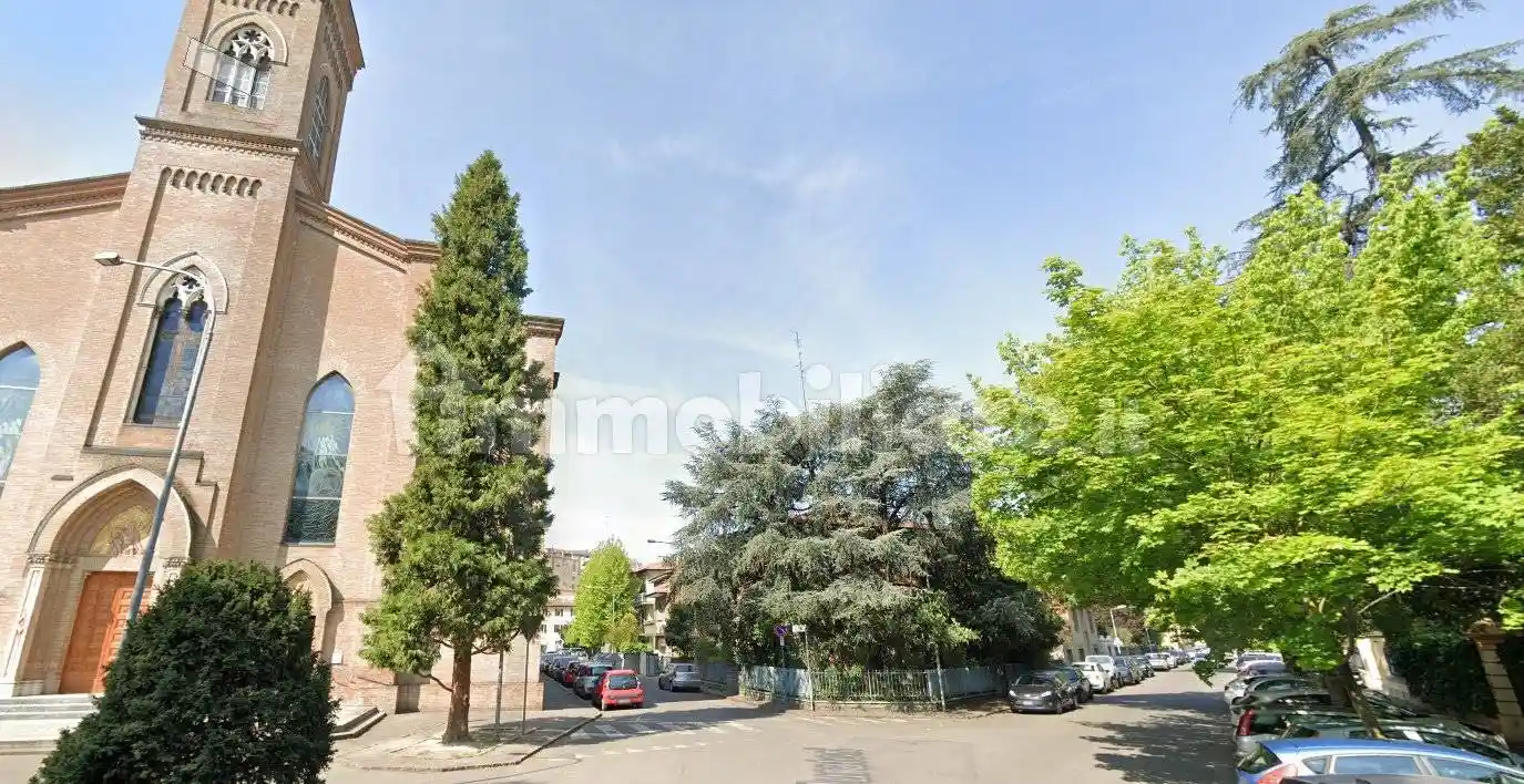 Villa in vendita a Modena