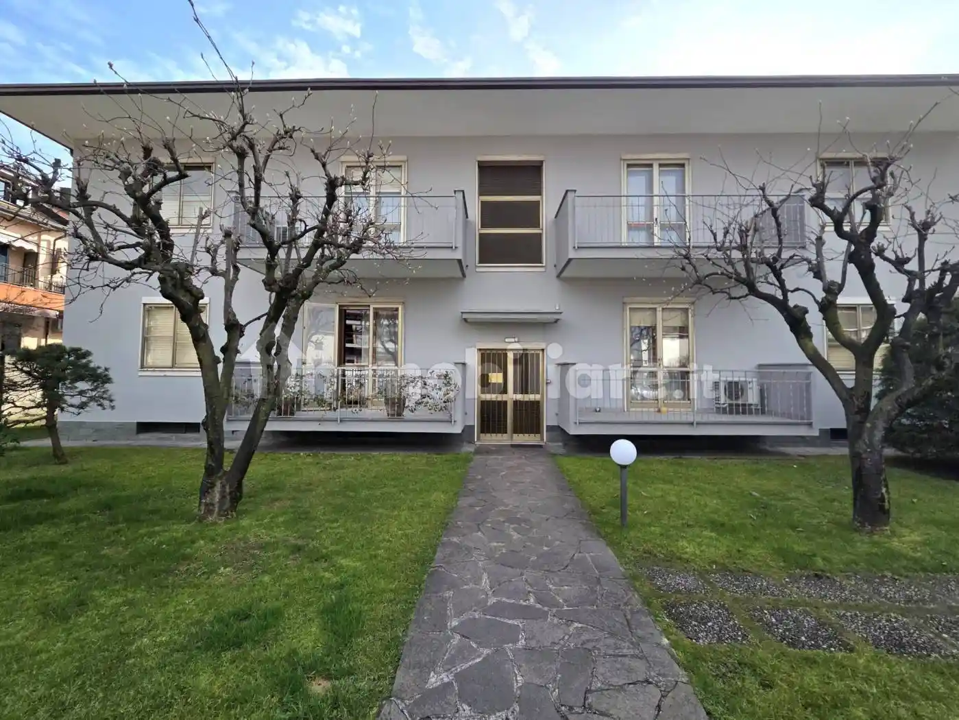 Appartamento in vendita a Caponago