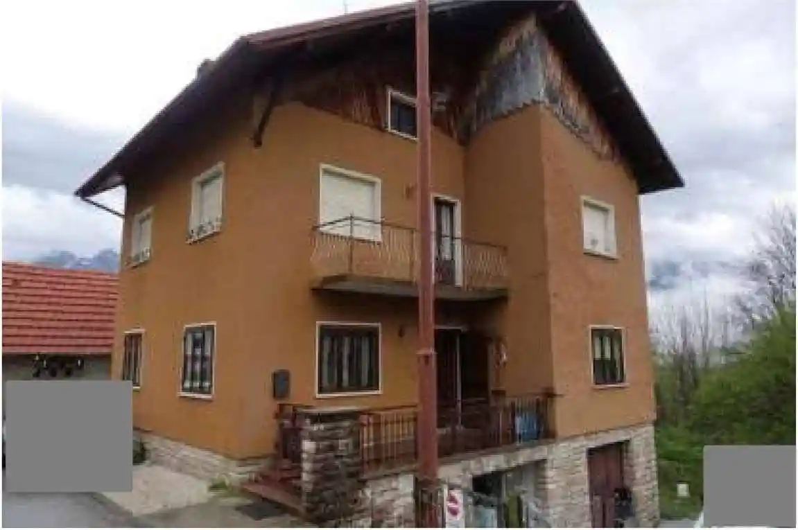 Casa indipendente in vendita a Tambre