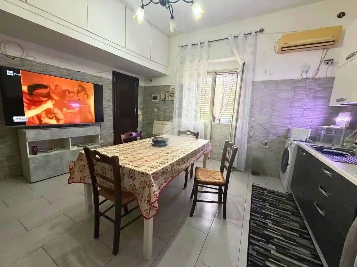 Appartamento in vendita a Palermo