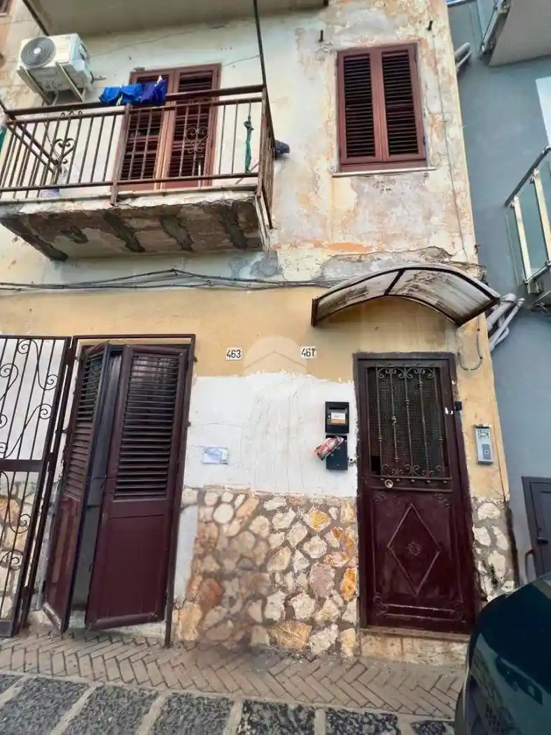 Appartamento in vendita a Palermo