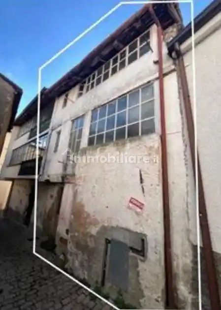 Casa indipendente in vendita a Ballabio