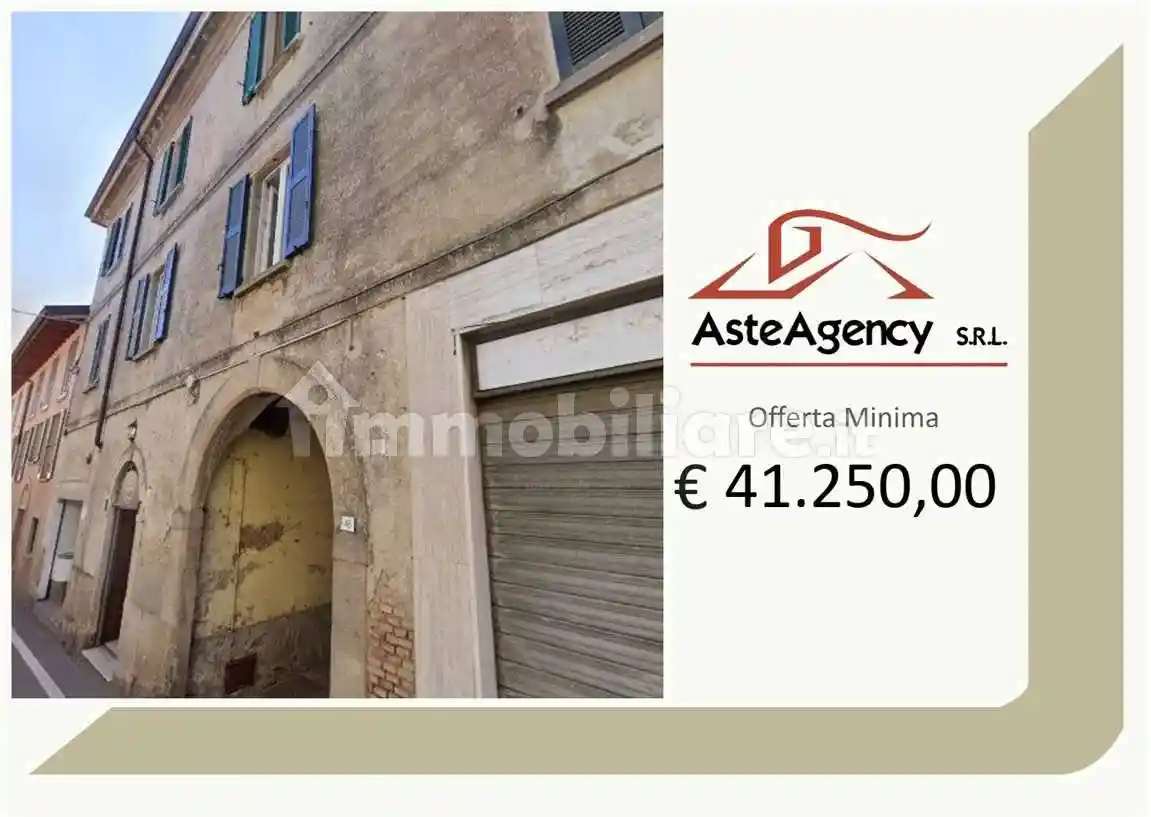 Appartamento in vendita a Vaprio d'Adda