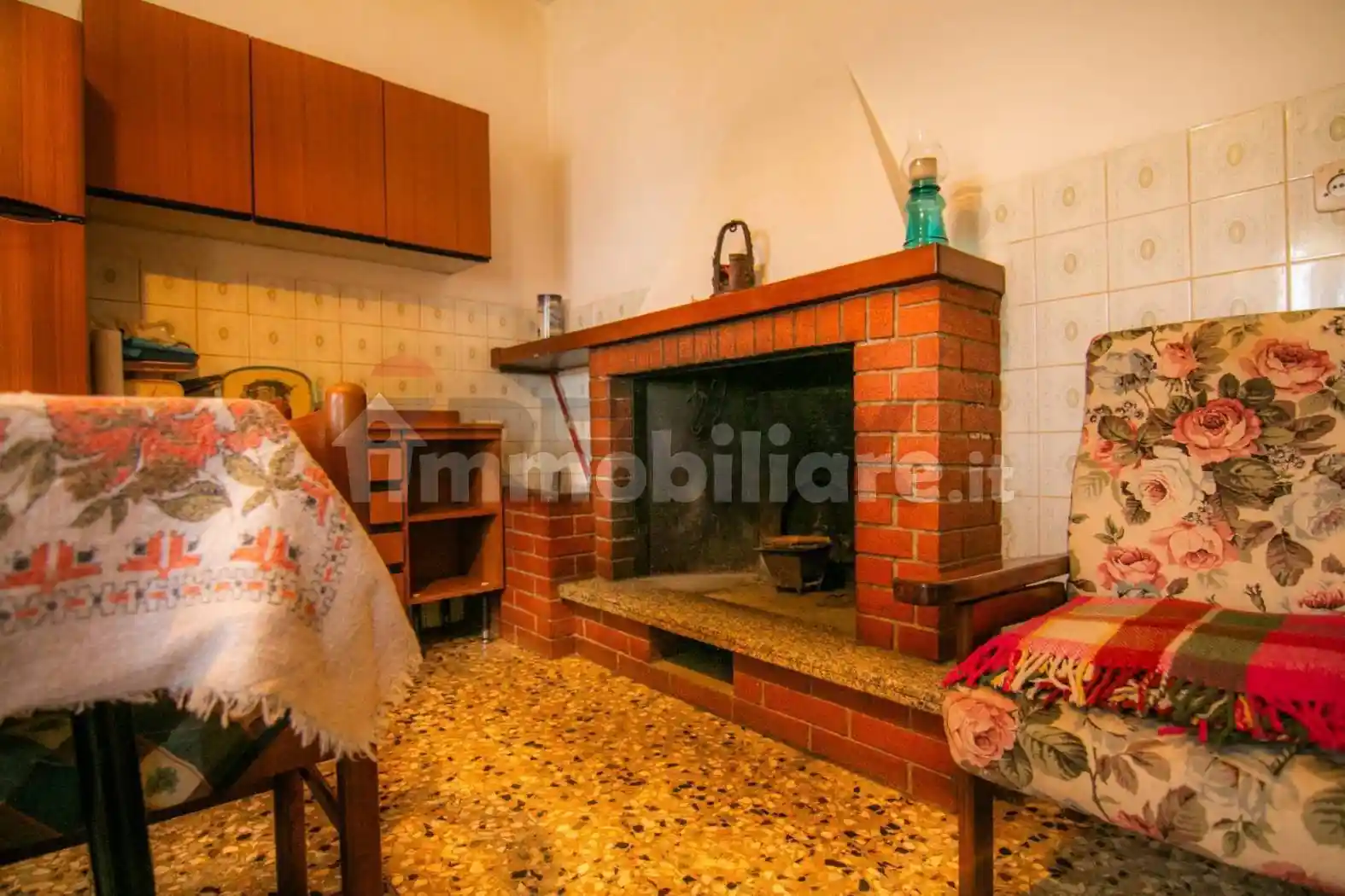 Casa indipendente in vendita a Fabriano