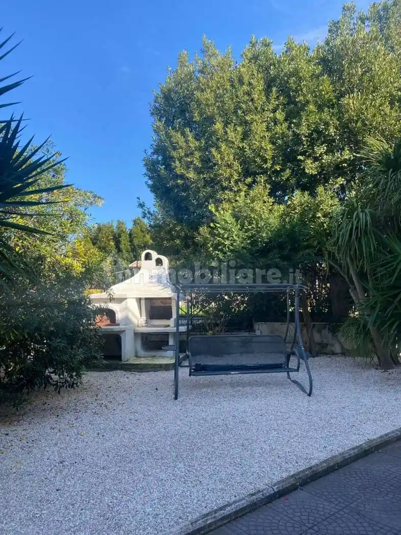 Villa in affitto a Pozzuoli