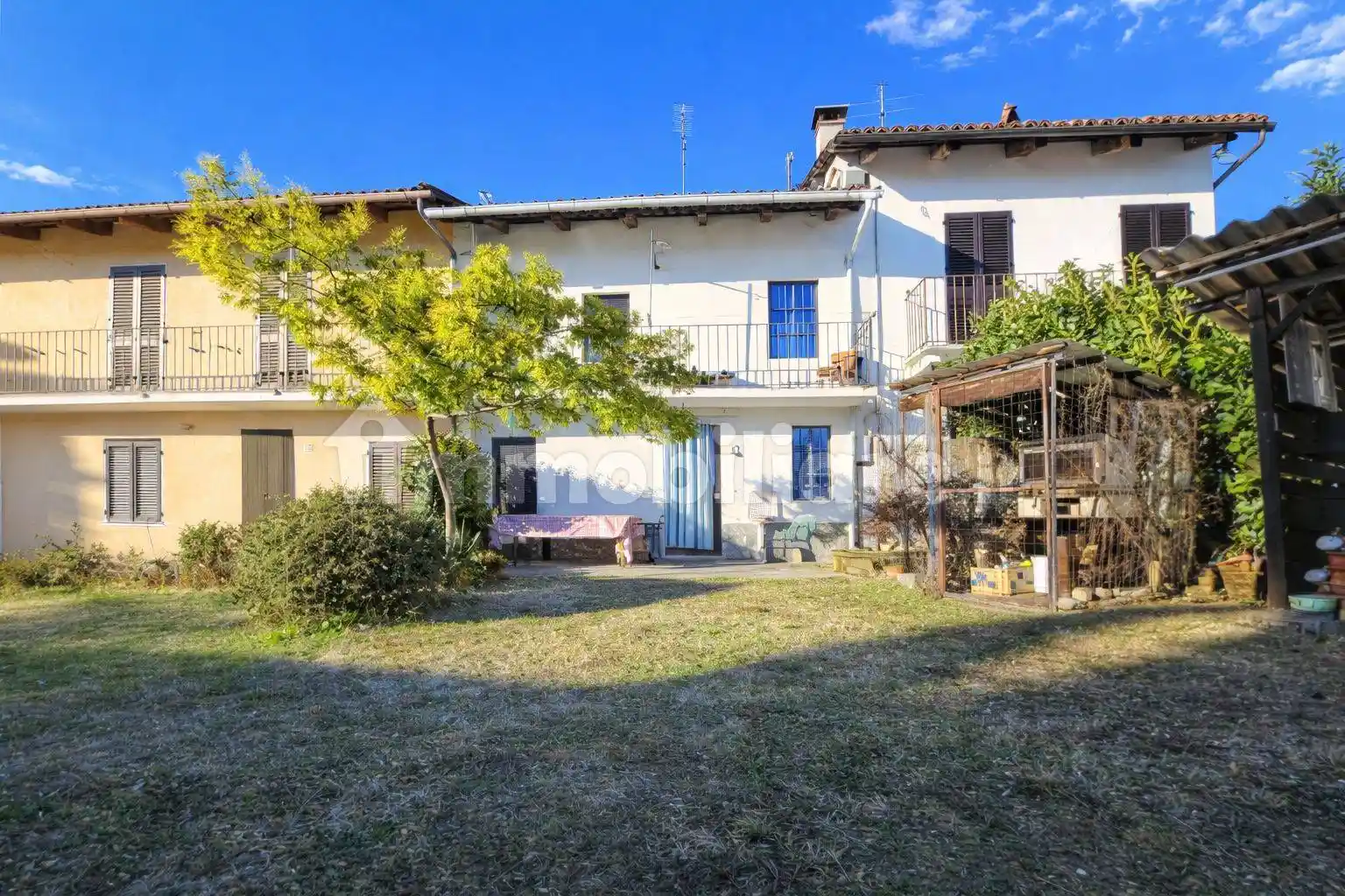 Casa indipendente in vendita a Monteu Roero