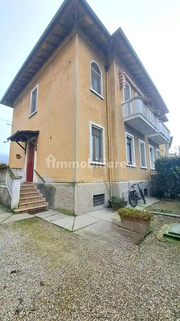 Villa in vendita a Pegognaga