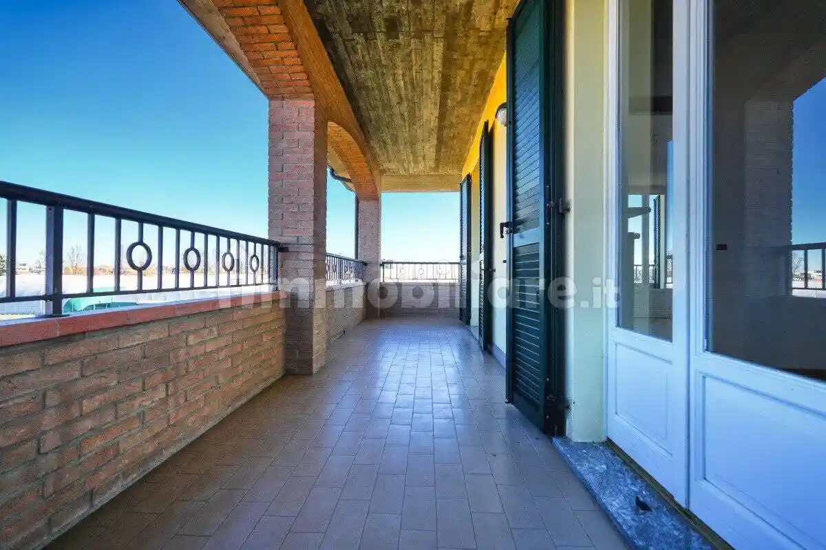 Palazzo - Edificio in vendita a Fiorenzuola d'Arda