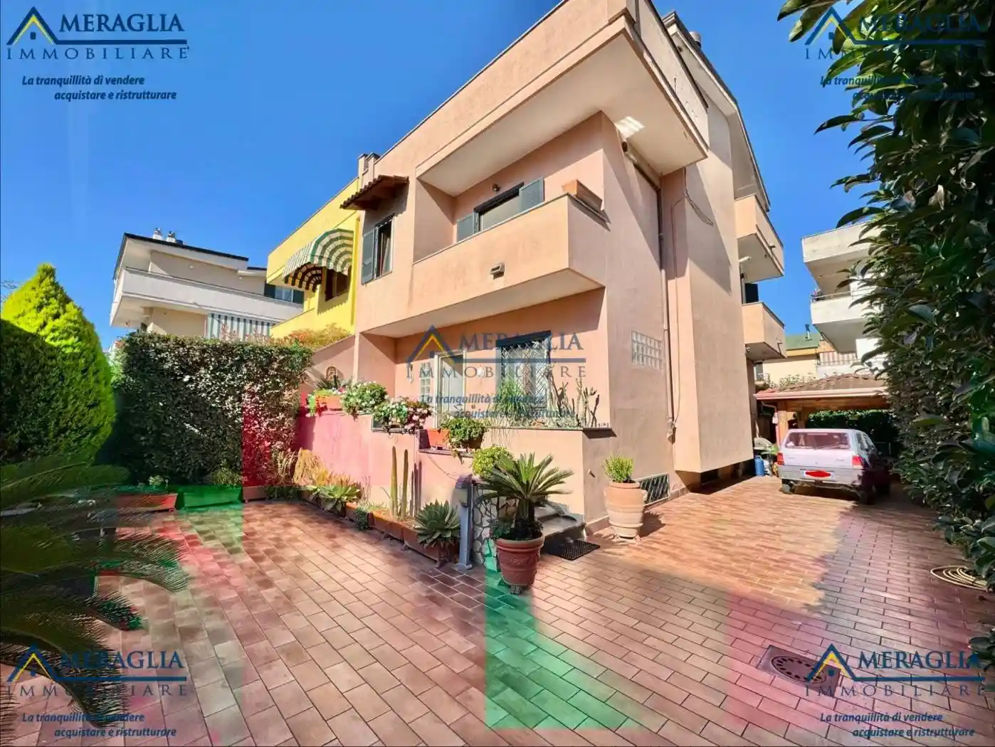 Villa in vendita a Trentola-Ducenta