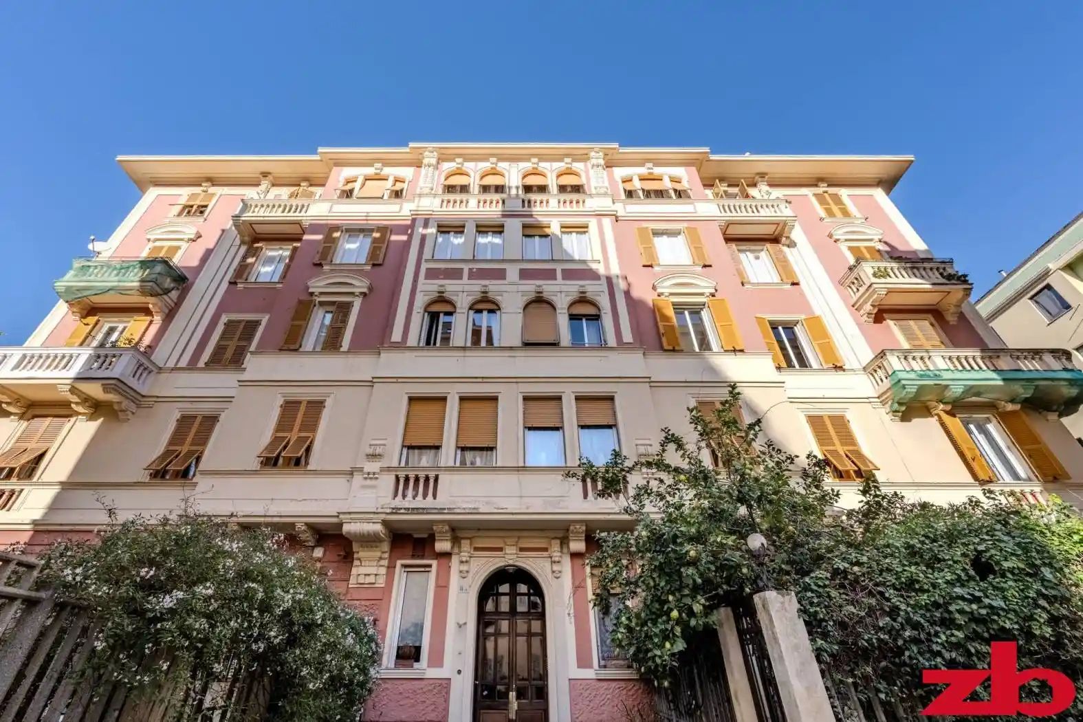 Appartamento in vendita a Genova