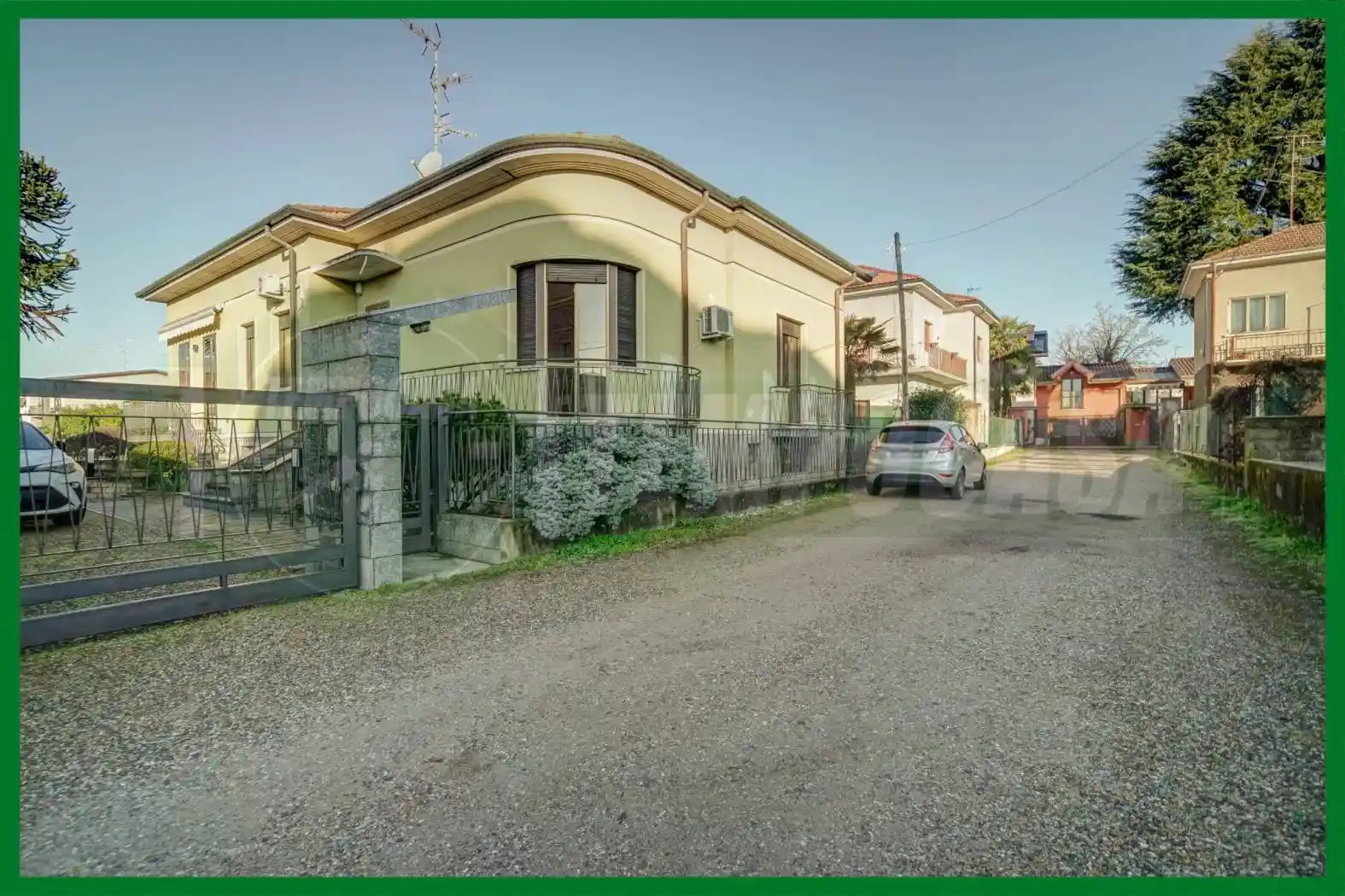 Villa in vendita a Samarate