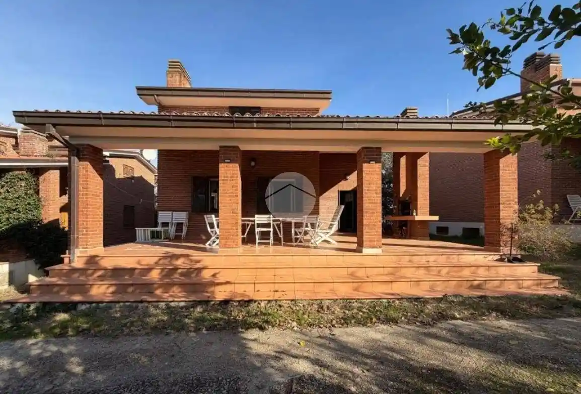 Villa in vendita a Montelibretti