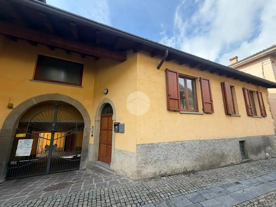 Appartamento in vendita a Berzo San Fermo