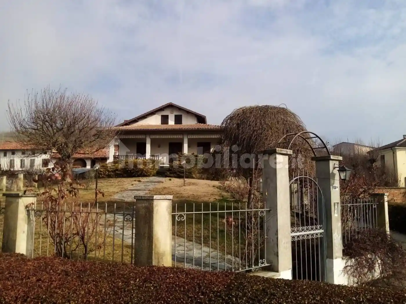 Villa in vendita a San Damiano d'Asti