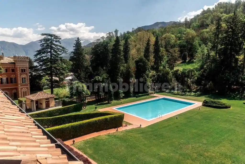 Appartamento in vendita a Tremezzina