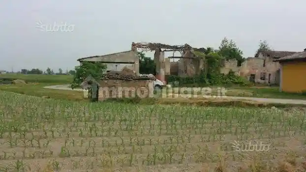 Rustico - Casale in vendita a Asola
