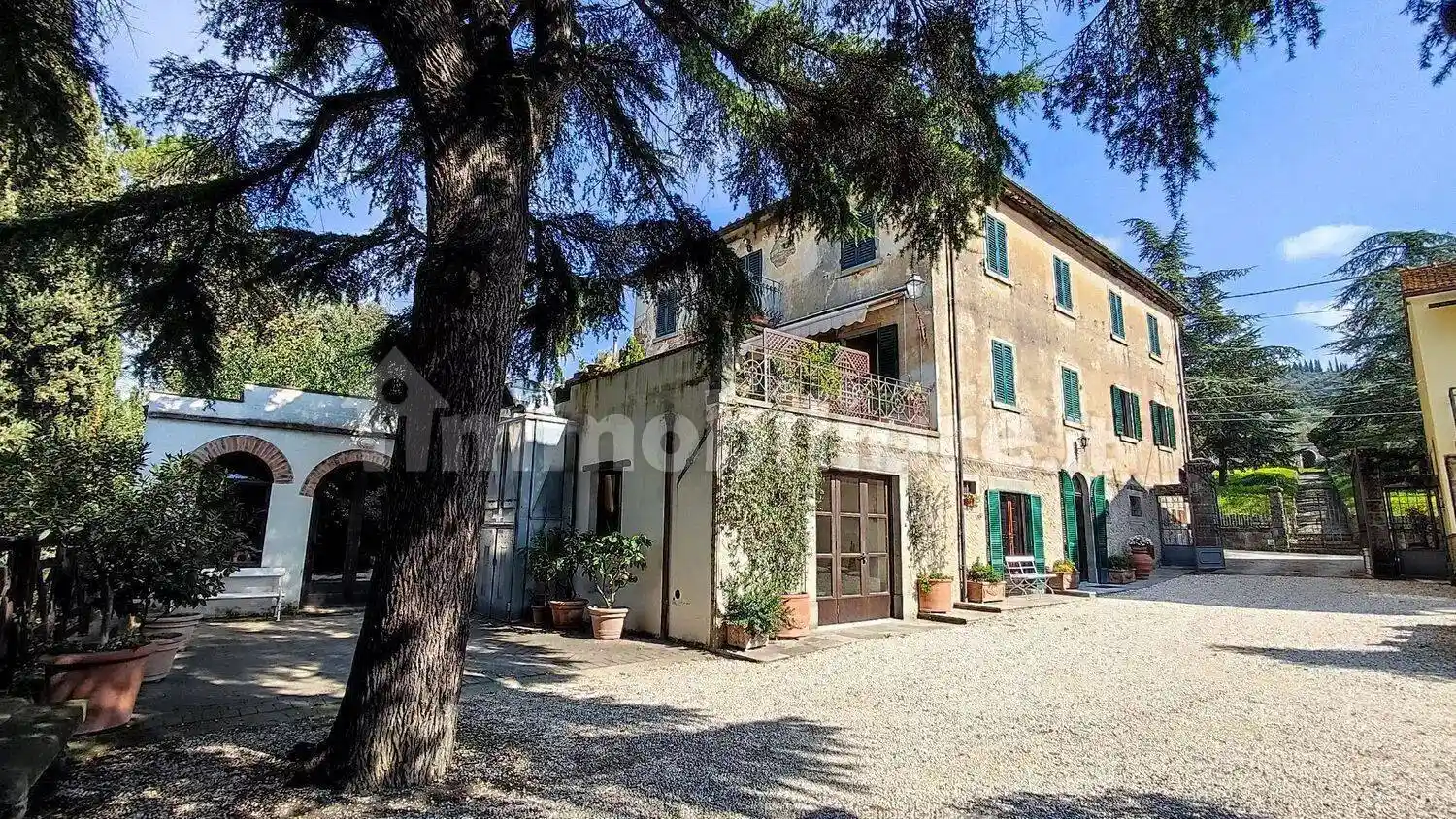 Villa in vendita a Cortona