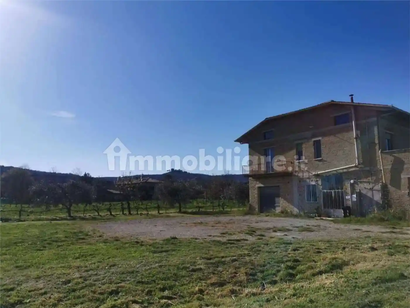 Villa in vendita a Tuoro sul Trasimeno
