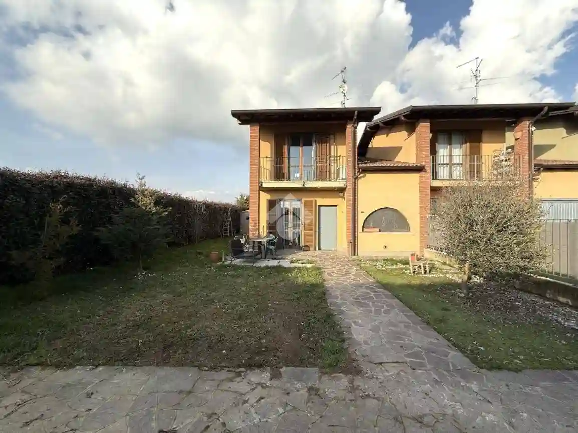 Villetta a schiera - foto 2