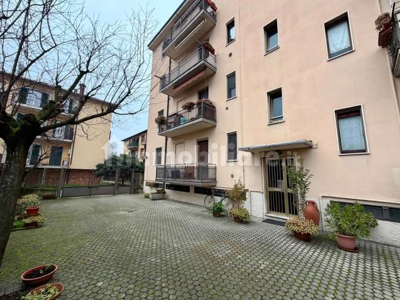 Appartamento in vendita a Pavia