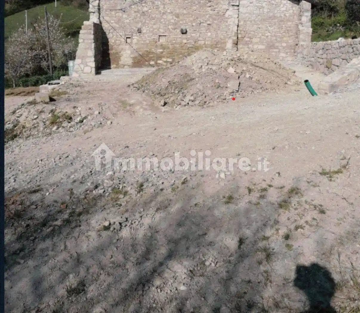 Appartamento in vendita a Terenzo