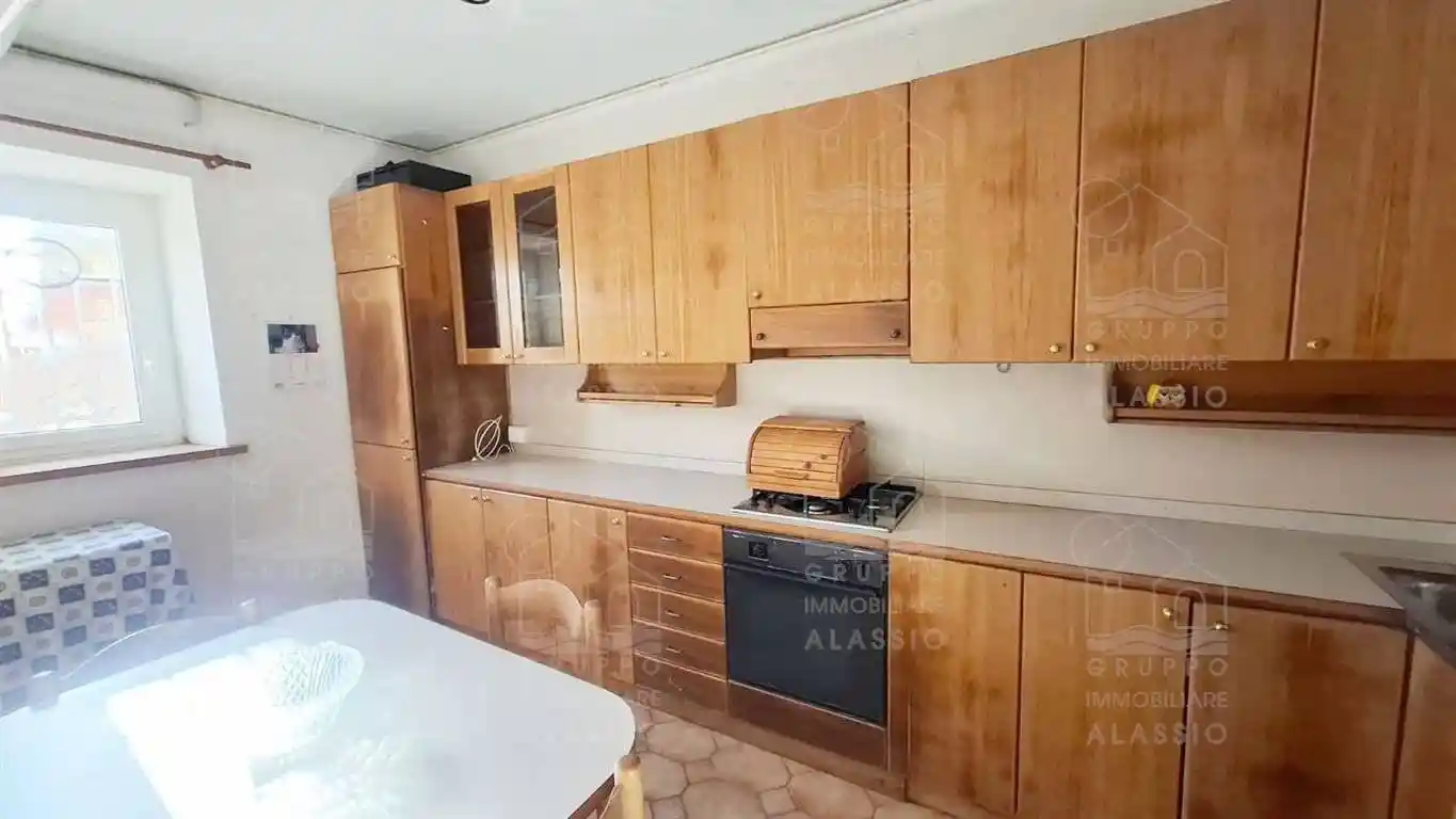 Appartamento in vendita a Alassio