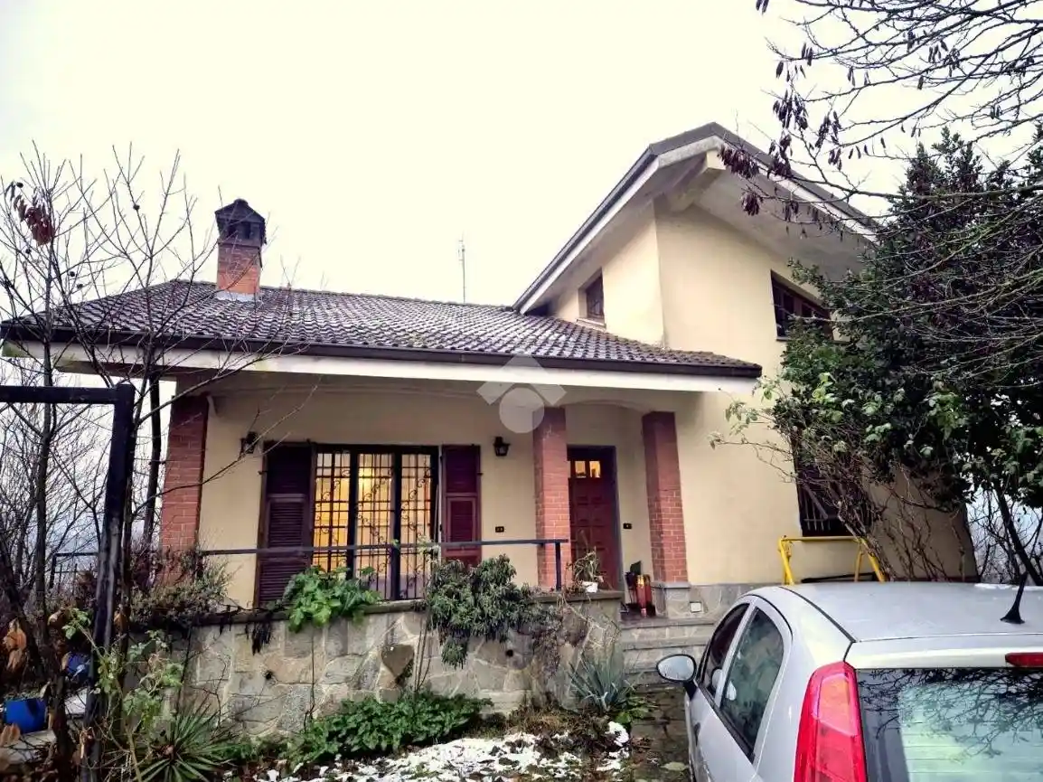 Villa in vendita a Cremolino
