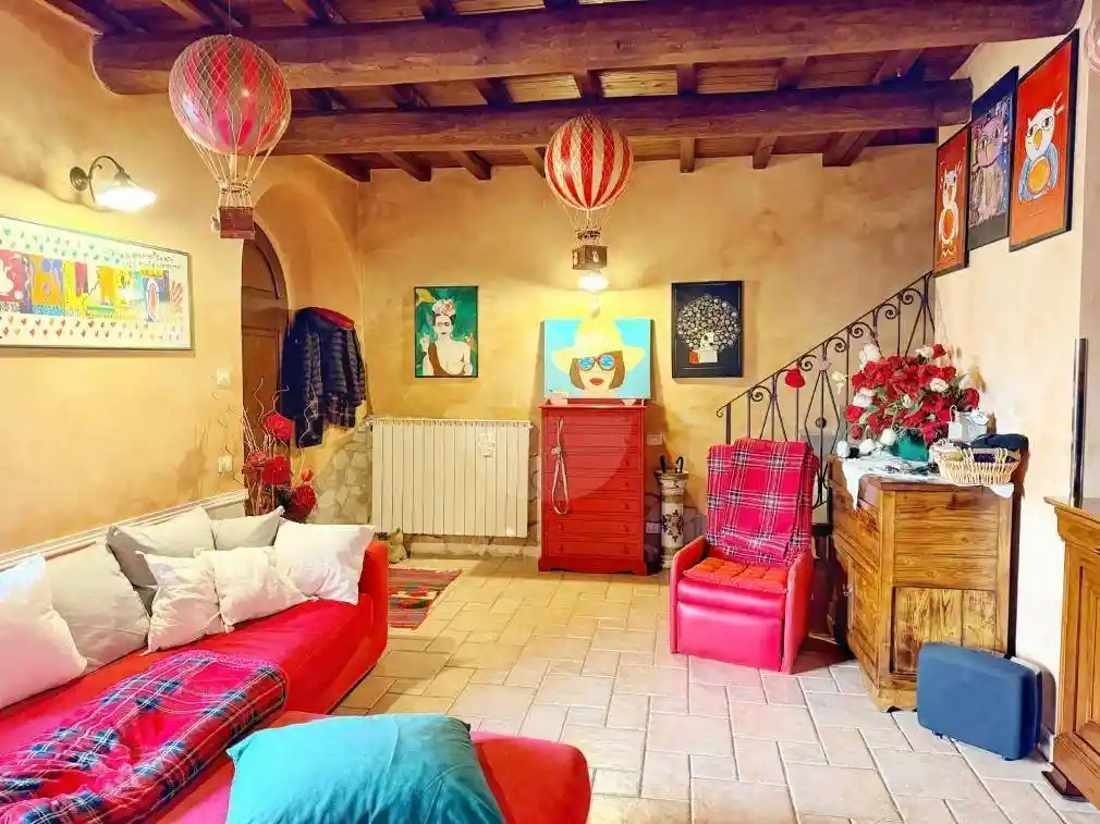 Rustico - Casale in vendita a Montefiascone