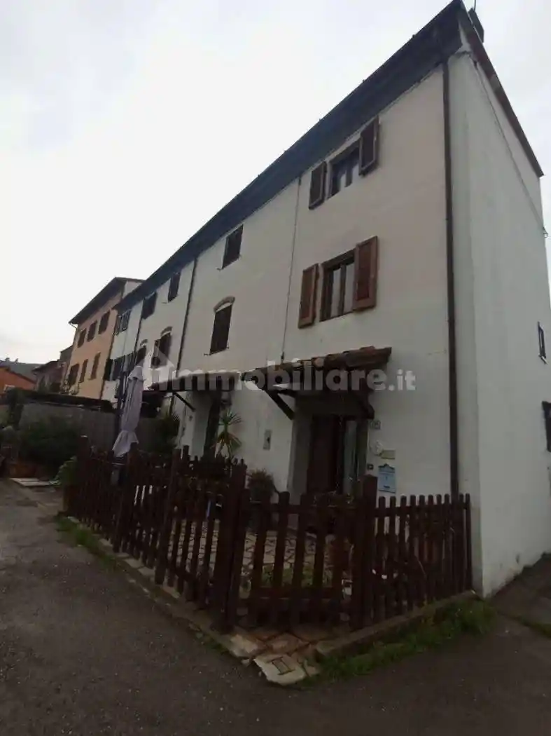 Villetta a schiera in vendita a Pisa