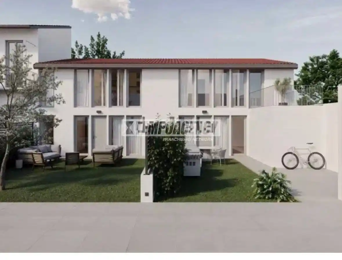 Casa indipendente in vendita a Lissone