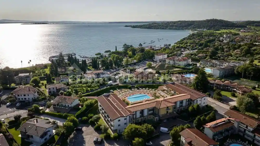 Appartamento in vendita a Padenghe sul Garda