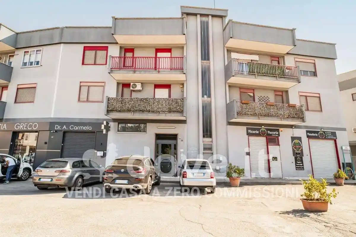 Appartamento in vendita a Taranto
