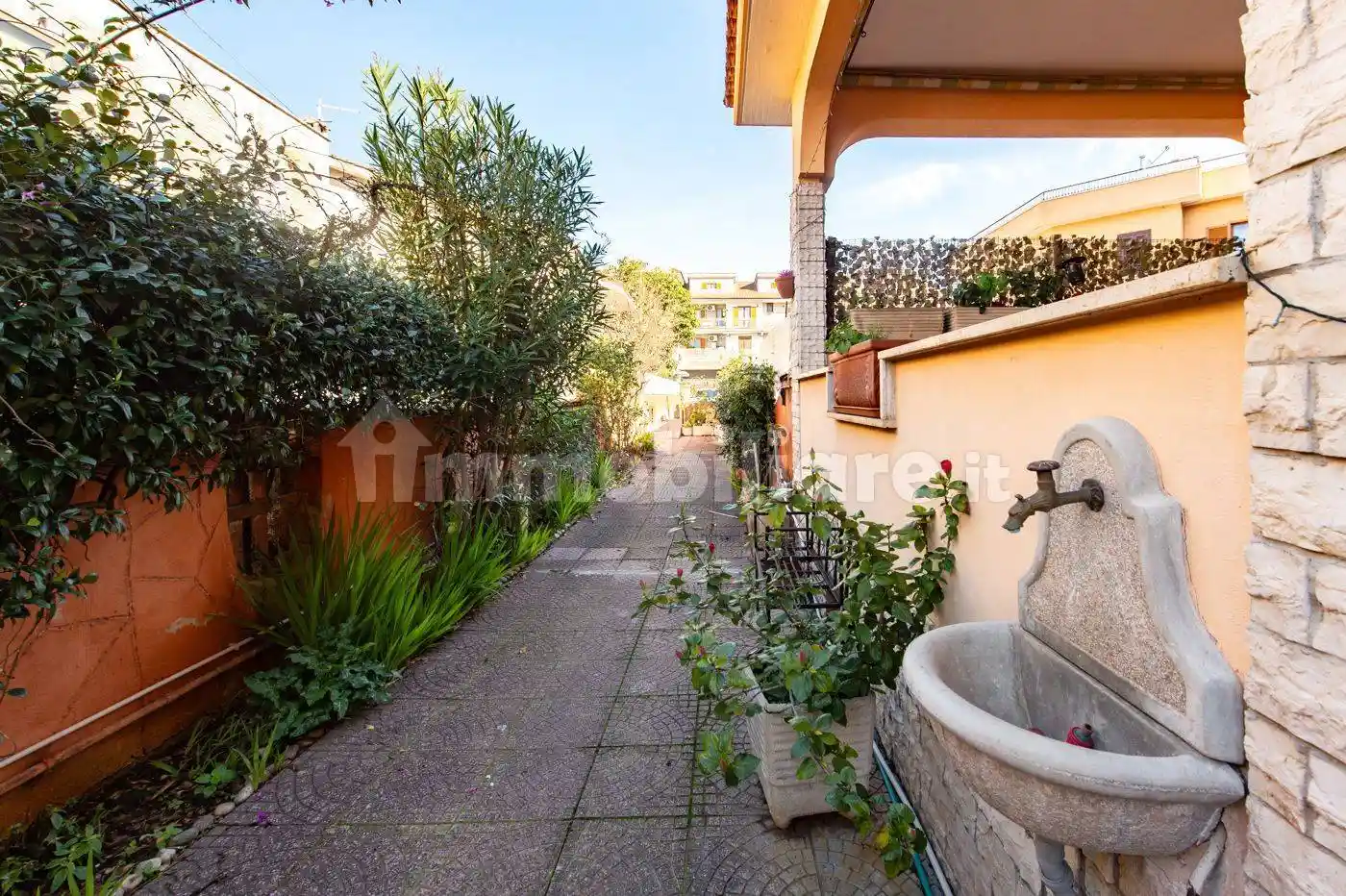 Villa in vendita a Ladispoli