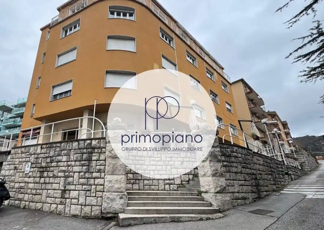 Appartamento in vendita a Trieste