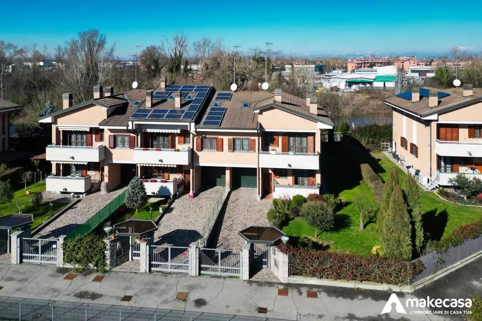 Villetta a schiera in vendita a Tribiano