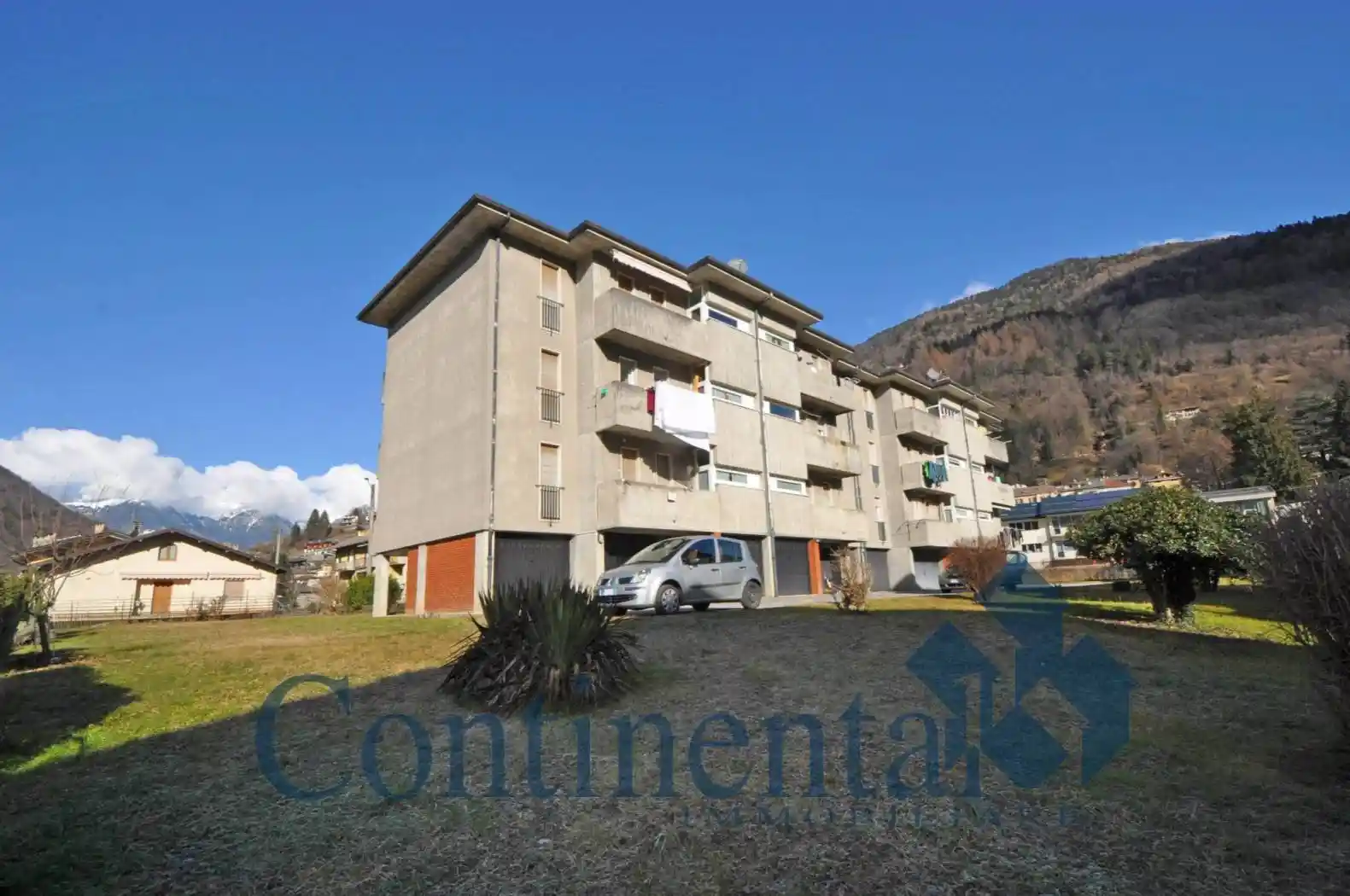 Appartamento in vendita a Piazza Brembana