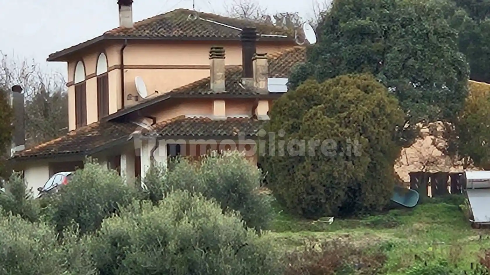 Villa in vendita a Amelia