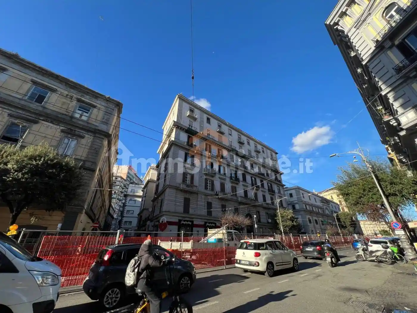 Appartamento in vendita a Napoli