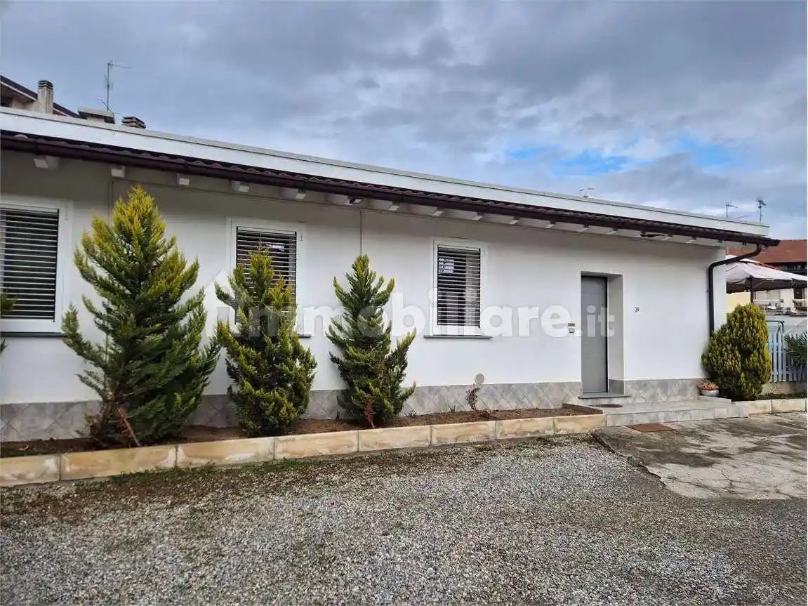 Appartamento in vendita a Mariano Comense