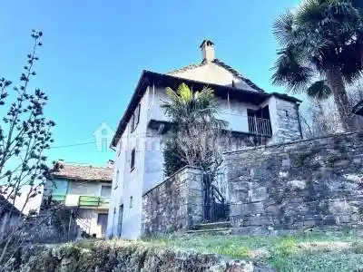 Casa indipendente in vendita a Cannobio