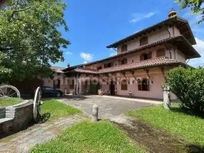 Villa in vendita a Mede