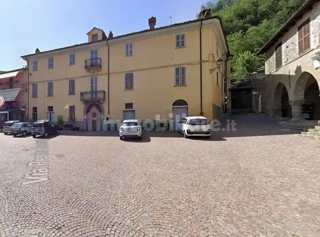 Appartamento in vendita a Vesime