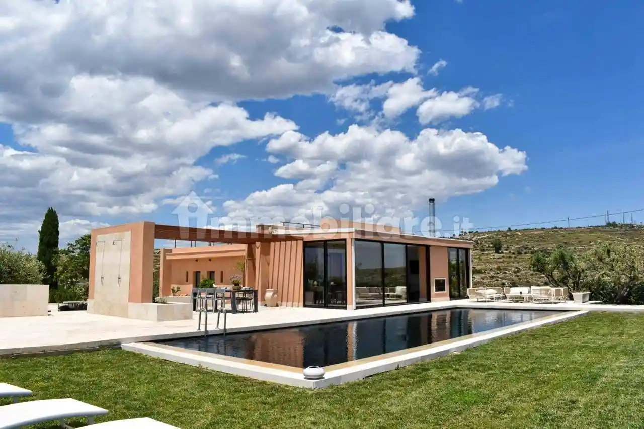 Villa in vendita a Avola