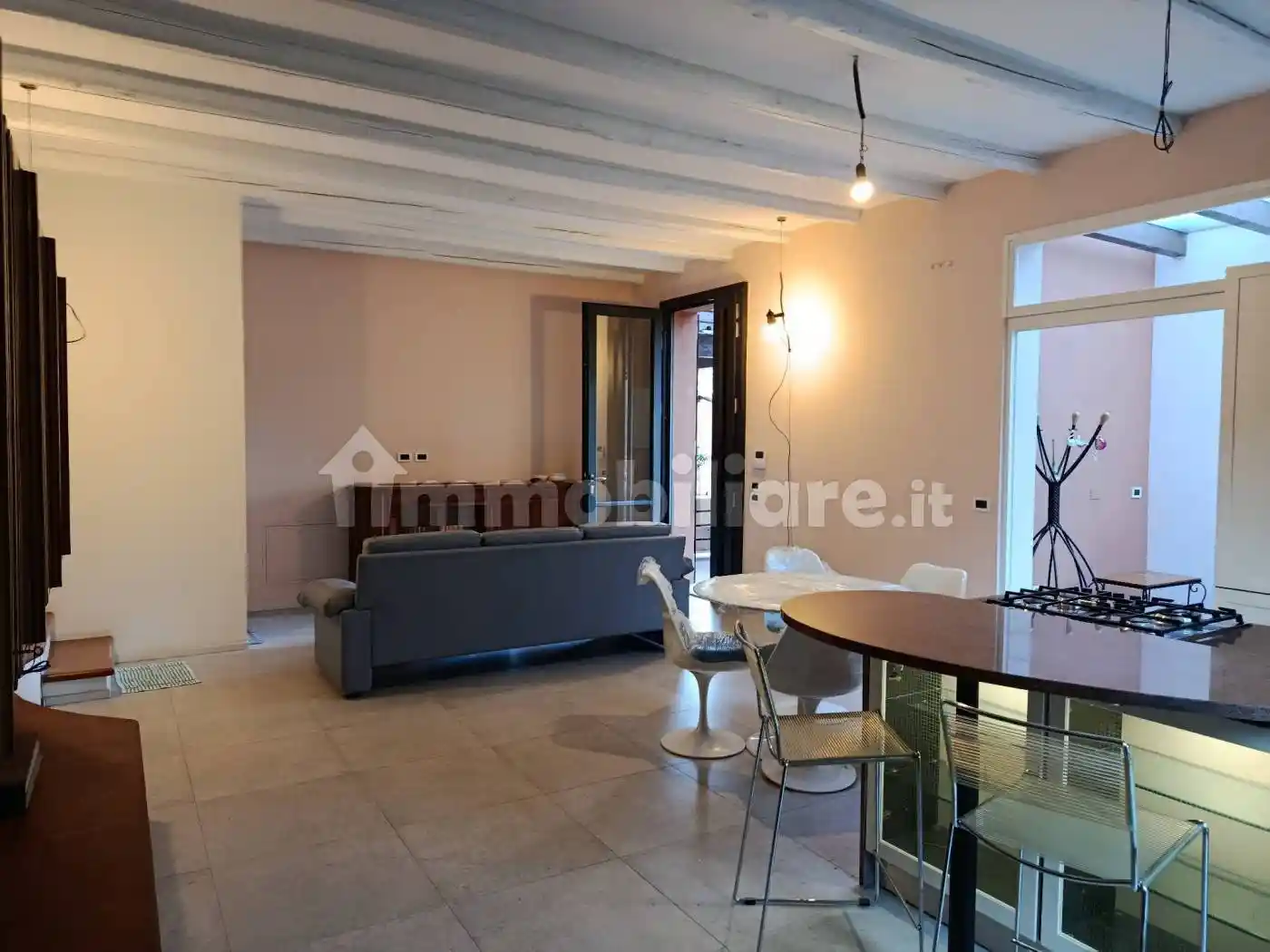 Casa indipendente in affitto a Bologna