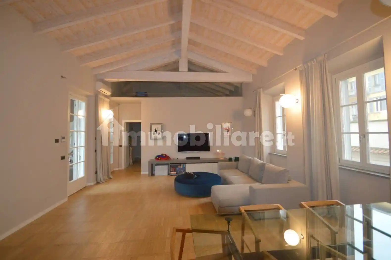 Appartamento in vendita a Pavia