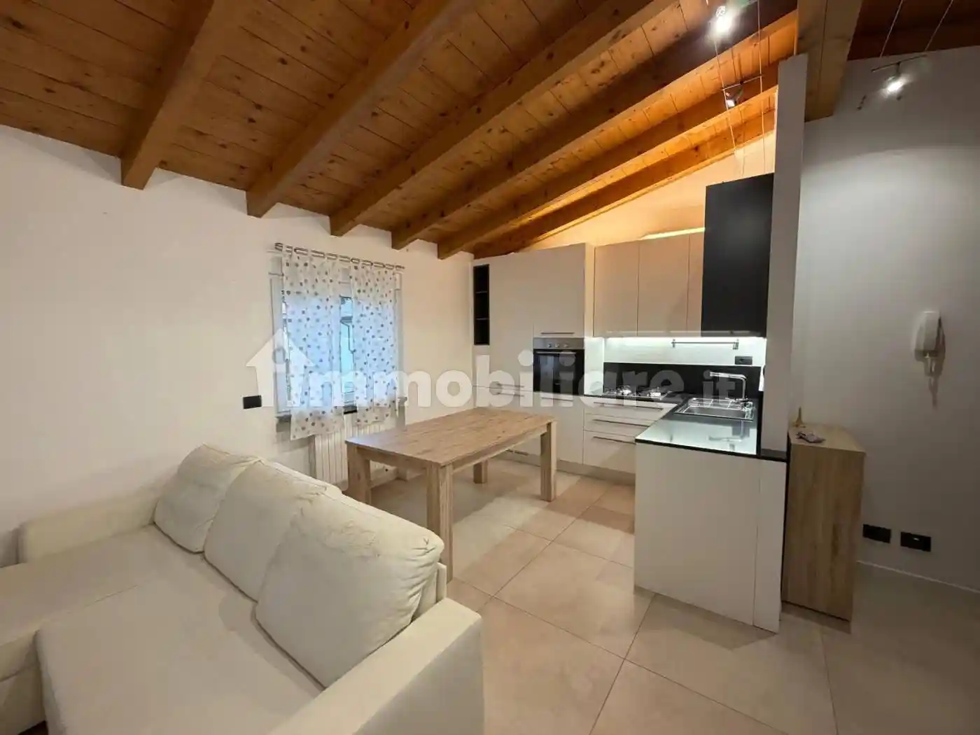 Appartamento in vendita a San Fermo della Battaglia