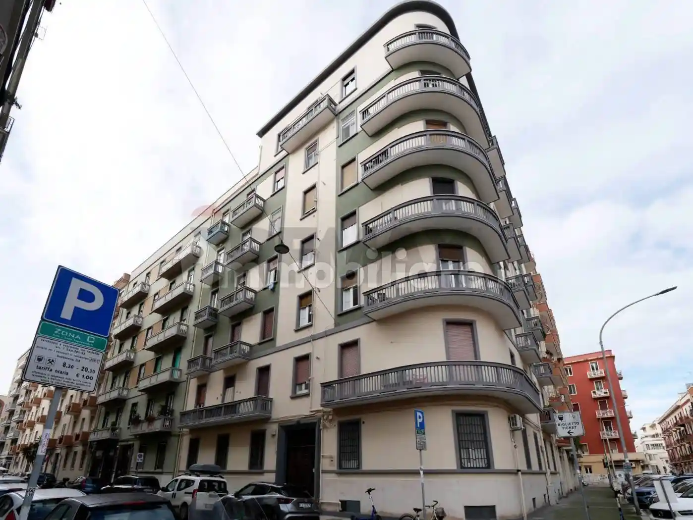 Appartamento in vendita a Bari